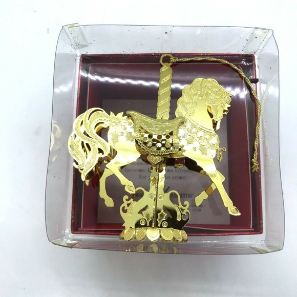 Wallace Silversmiths Carousel House Ornament Gold - Picture 1 of 2